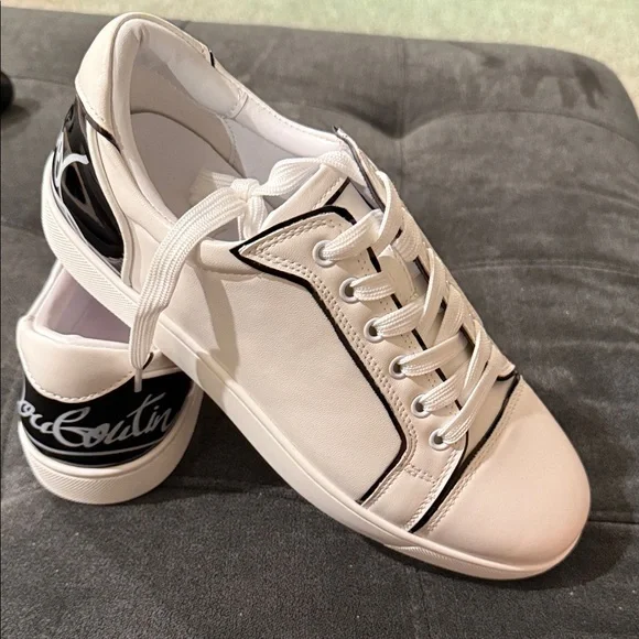 Christian Louboutin White Leather Low-Top Sneakers with Black Heel Panel - Picture 6 of 7